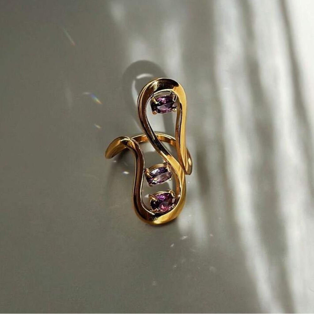 Diamond ring #2025